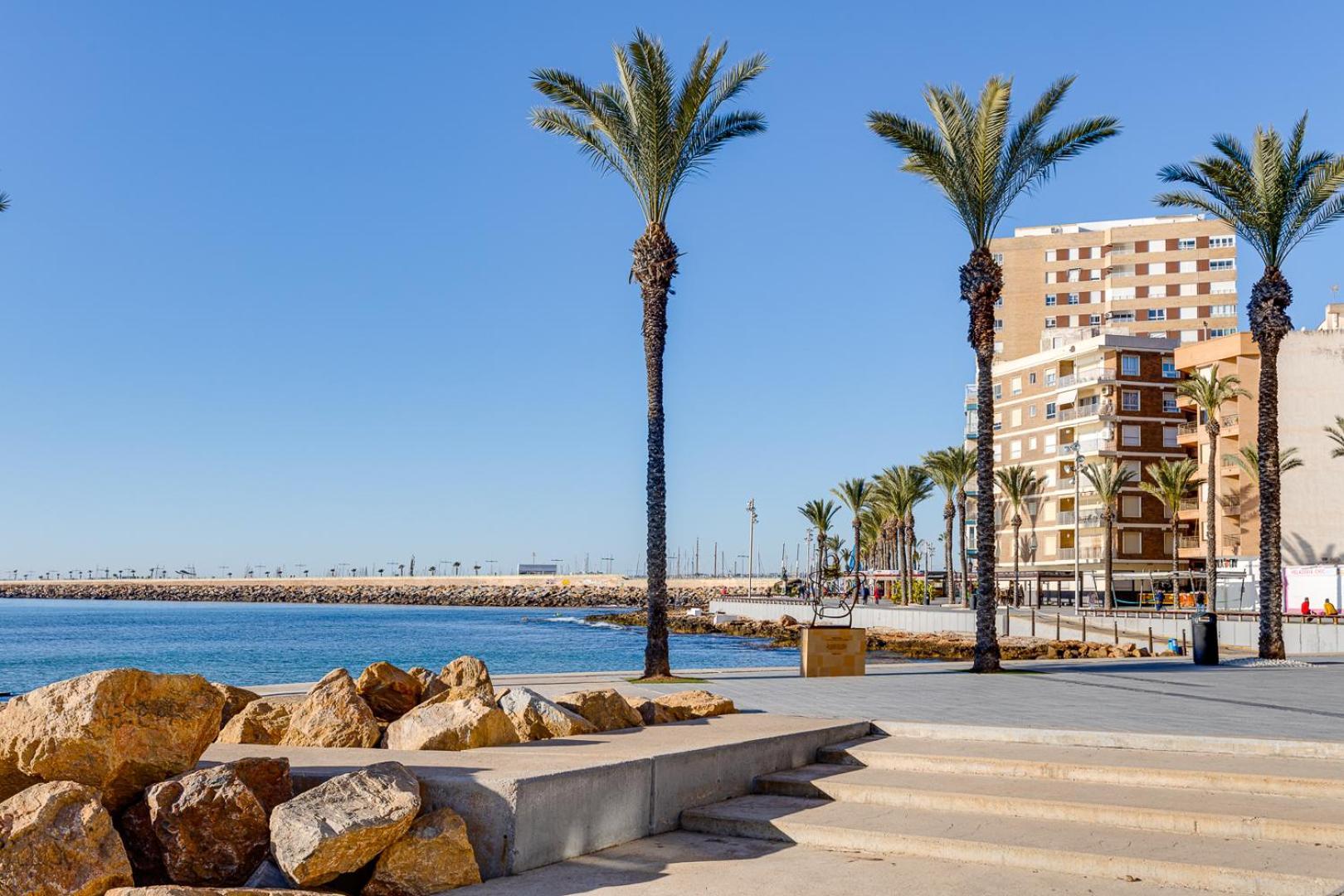 Calle Concordia 86, Two Bedroom Apartment, Up To 6 Guests, Near Del Cura Beach,Supermarket Mercadona And Central Bus Station تورّيفيِخا المظهر الخارجي الصورة