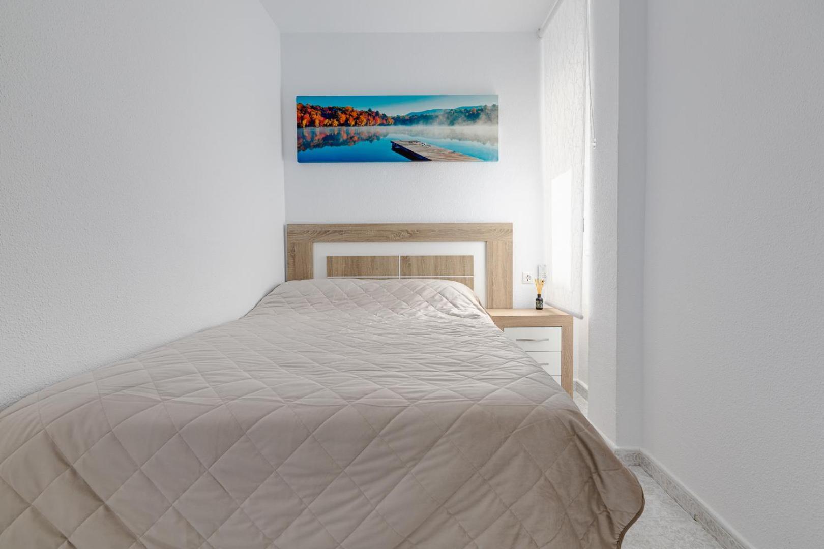 Calle Concordia 86, Two Bedroom Apartment, Up To 6 Guests, Near Del Cura Beach,Supermarket Mercadona And Central Bus Station تورّيفيِخا المظهر الخارجي الصورة