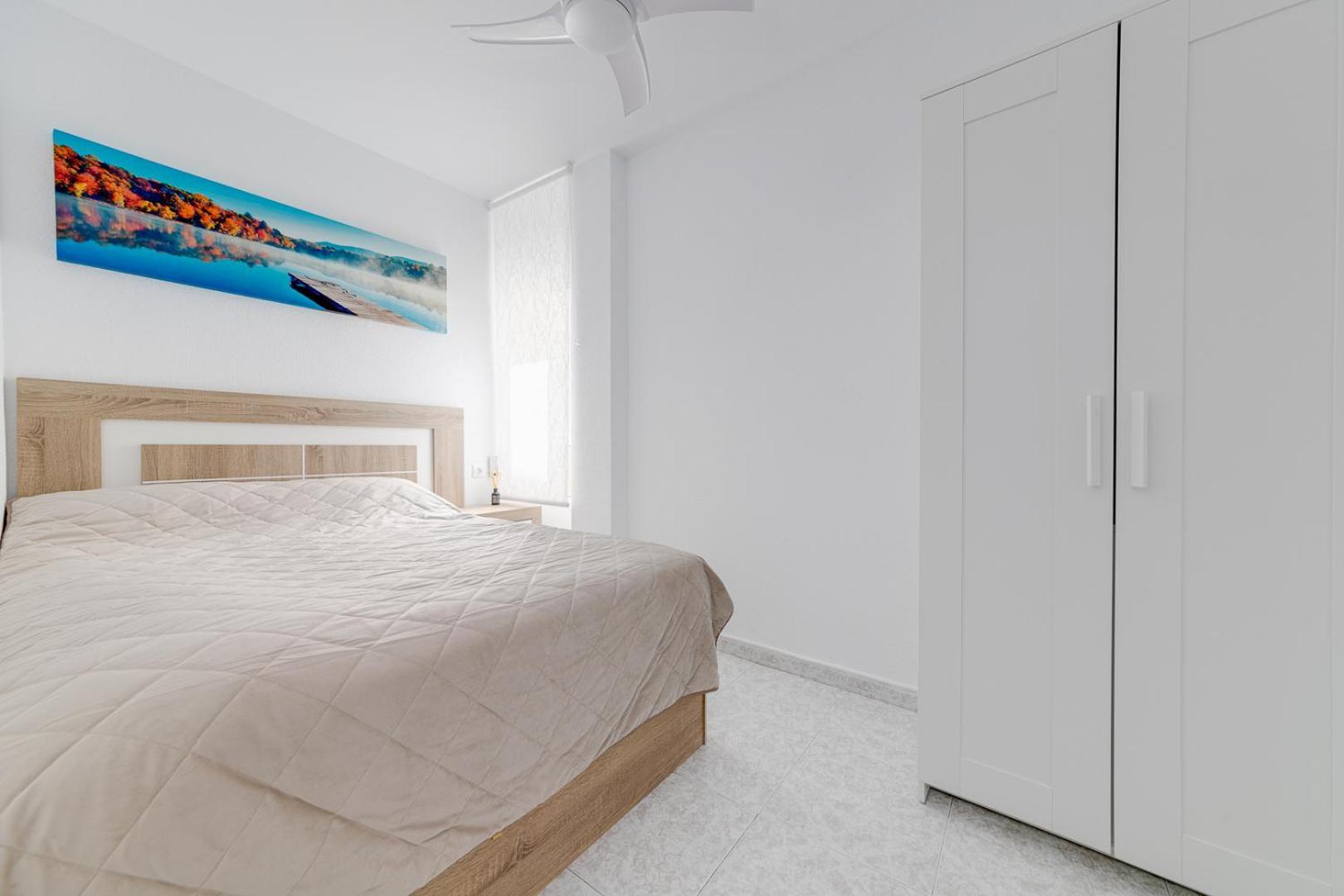 Calle Concordia 86, Two Bedroom Apartment, Up To 6 Guests, Near Del Cura Beach,Supermarket Mercadona And Central Bus Station تورّيفيِخا المظهر الخارجي الصورة